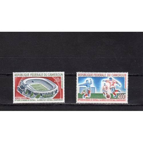 Timbres De Poste Aérienne Du Cameroun (8ème Coupe Du Monde De Football)