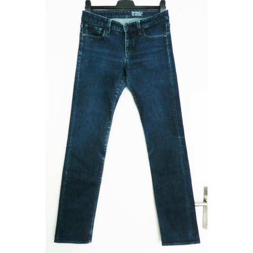 Jean Bleu Marine. Slim Fit. Uniqlo. Coton. Elasthanne. Taille 36