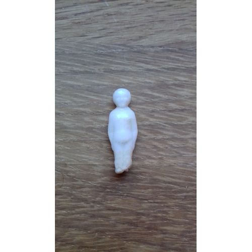 Fève Plastique Baigneur