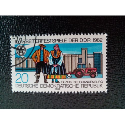 Timbre Allemagne / Rda Yt 2357 Fête Ouvrière De La Rda, District De Neubrandenbourg 1982 ( 9412 )