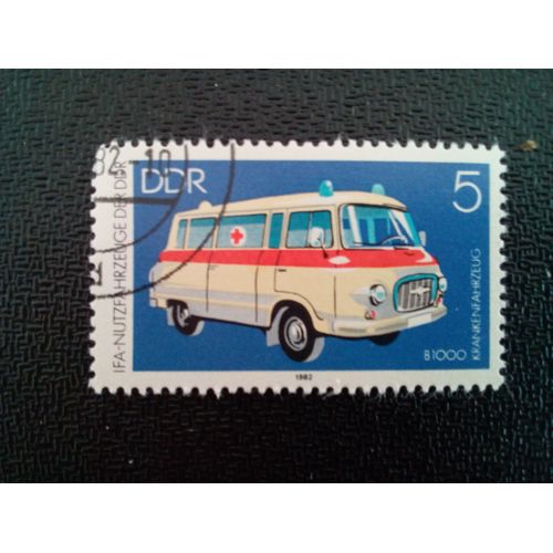Timbre Allemagne / Rda Yt 2393 Ambulance Barkas B 1000 1982 ( 9412 )