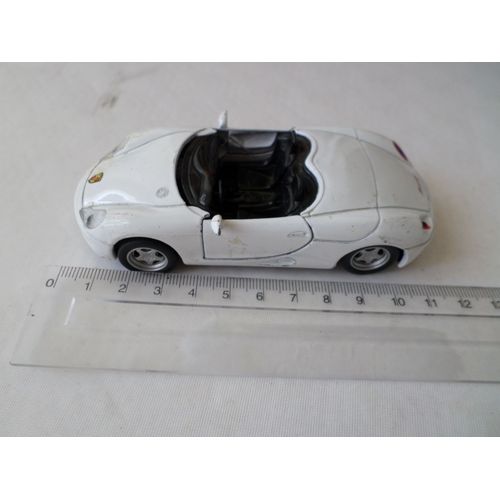 Porsche Boxster-Maisto