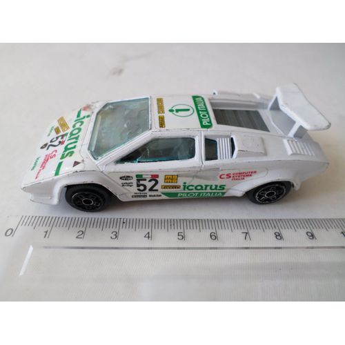 Lamborghini Countach 5000 S-Burago