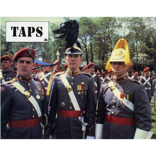 Taps : Jeux A+B De Photos D'exploitation Cinématographique - Format 21x27 Cm - De Harold Becker Avec George C. Scott, Timothy Hutton, Ronny Cox, Sean Penn, Tom Cruise, Giancarlo Esposito - 1981