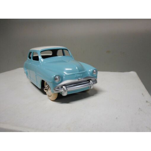 Voiture Miniature Dinky Toys Simca 9 Aronde 24 U - 1954 - Échelle 1:43 - Occasion