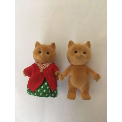 Lot De Deux Figurines Forest Families Type Petits Malins Chats Dont Un Avec Vetement En Loose Rakuten