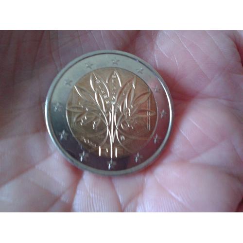 Belle Pièce 2 Euros ( Liberté-Égalité-Fraternité ).