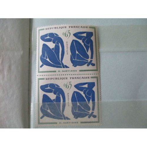 Les Nus Bleus