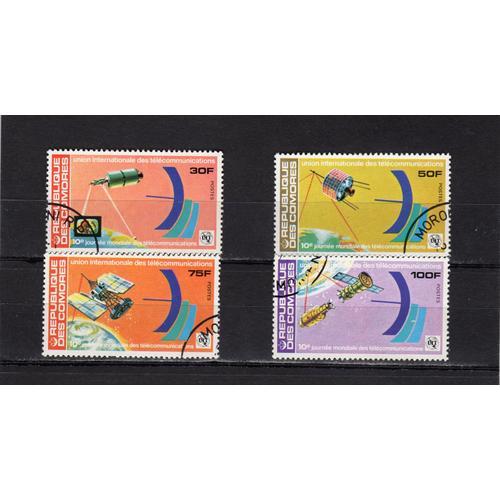 Timbres-Poste Des Comores (10ème Journée Mondiale Des Télécommunications)