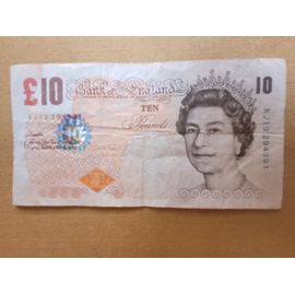 Billet De 10 Livres De La Bank Of England Avec La Reine Elisabeth Ii Et Charles Darwin