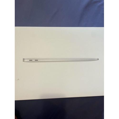 Apple MacBook Air 15.2" M1 - Ram 8 Go - SSD 256 Go