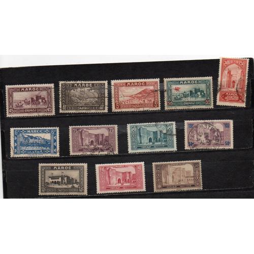 Maroc- Lot De 9 Timbres Oblitérés Et 3 Timbres Neufs Avec Trace De Chanière- Sites Et Monuments Divers