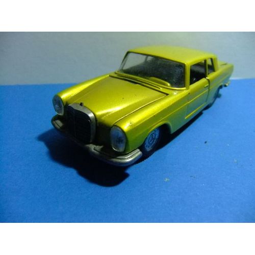 Mercedes 250 Coupe /Auto Pilen // Voiture Mercedes 250 Coupe-Auto-Pilen Made In Espain