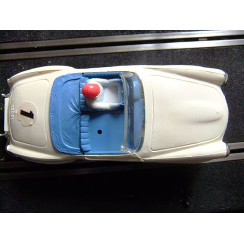 Scalextric / Tri-Ang Mercedes 190sl Type 3 C75-Scalextric