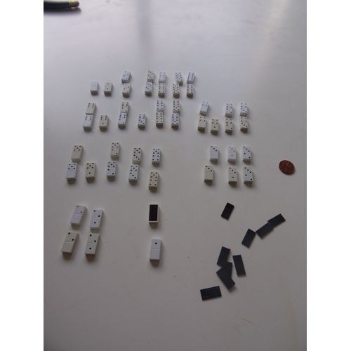 Jeu De Dominos Bonux 50 Pièces