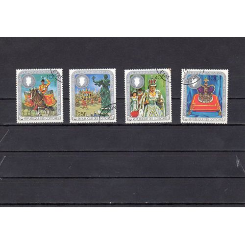 Timbres-Poste Des Comores (25ème Anniversaire Du Couronnement DElisabeth Ii)