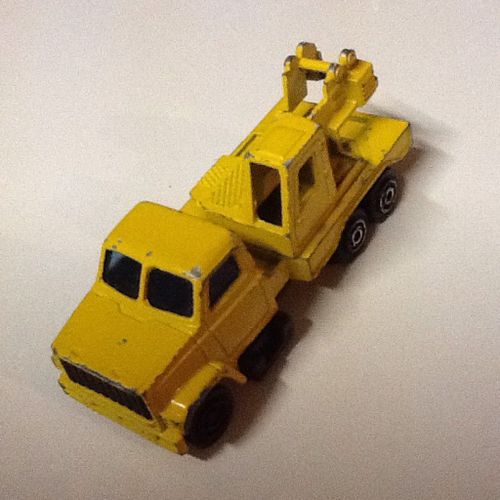 Majorette Camion Grue Jaune 1/100