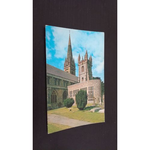 Carte Postale Llandaff Cathedral Ernest Joyce. W. R. Bawden. En L'état Sur Les Photos