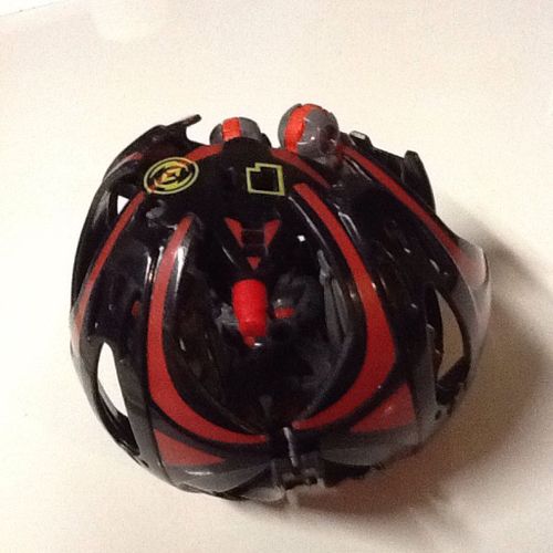 Transformers Robot Boule Noire Et Rouge Plastique