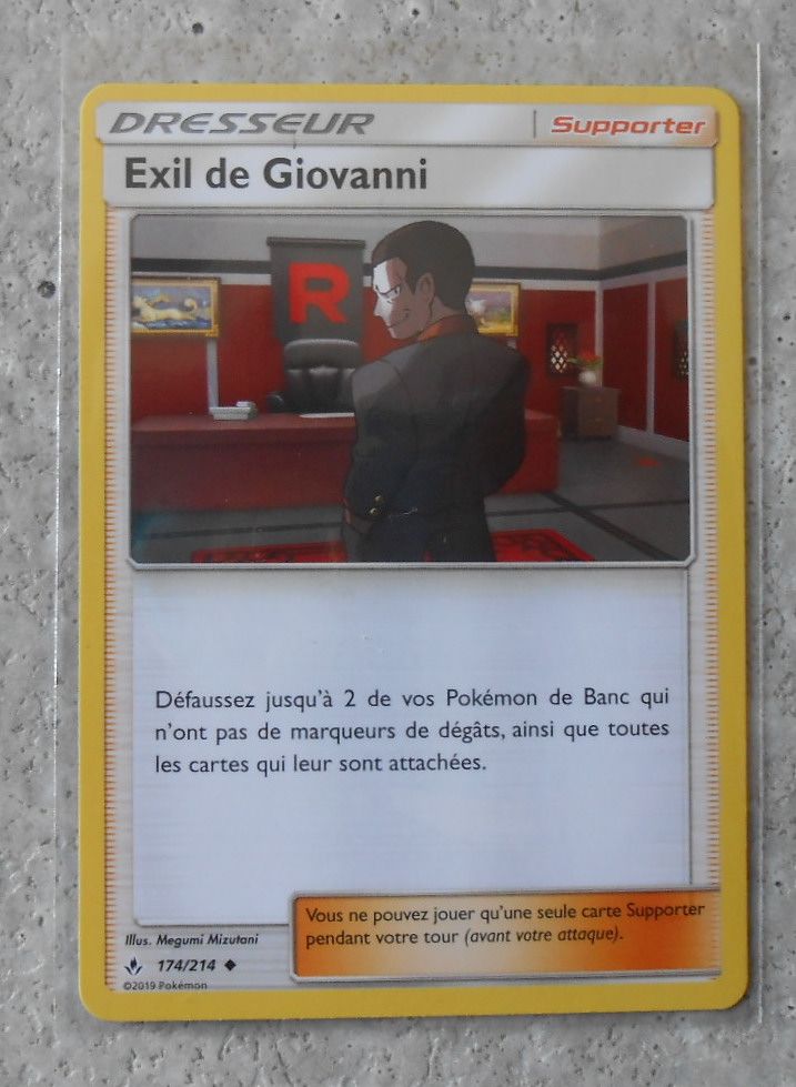 Pokemon VF Français Exil de Giovanni Reverse SL10-174/214 