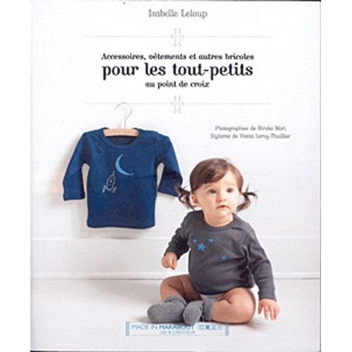 Accessoires, Vêtements Et Autres Bricoles Pour Les Tout-Petits Au Point De Croix