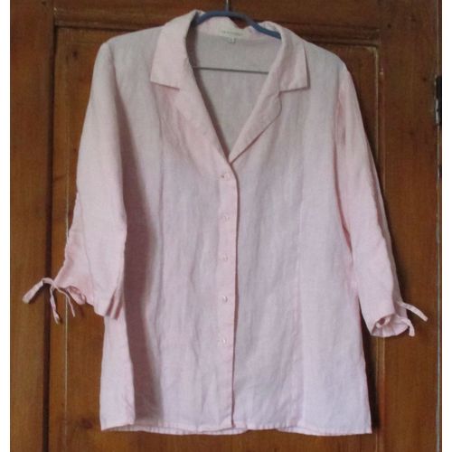 Veste Légère Rose- Col Ouvert- Fermée Par 5 Boutons- 55%Lin/45%Ramie- Manches 3/4 Avec Lacets Piqués Se Terminant Par Un Noeud- Pinces Poitrine- Fashion + De La Halle Aux Vêtements - Taille 46