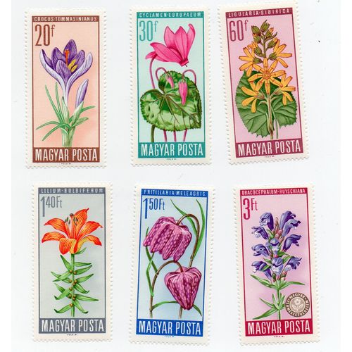 Hongrie- Série De 6 Timbres Neufs- Fleurs- Plantes