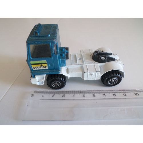 Tracteur Bedford Courier-Matchbox