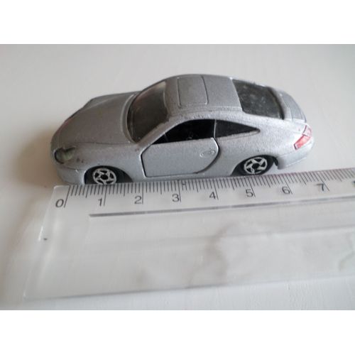 Coupe Porsche 996-Majorette