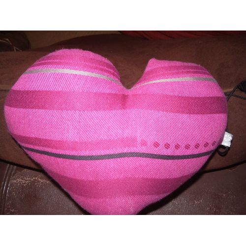 Petit Coussin En Forme De Coeur Tons Roses Taille 23x17