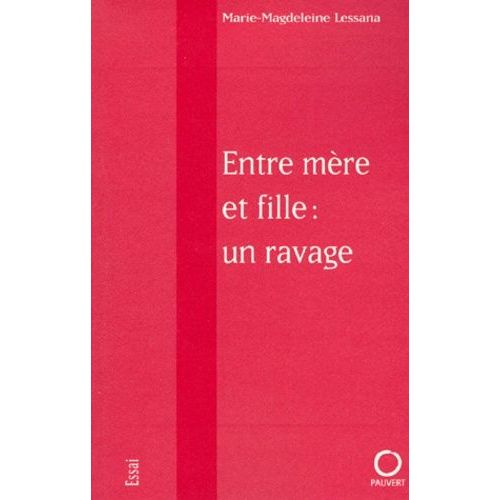 Une femme géante fait ravage dans la ville Une femme géante fait ravage dans la ville