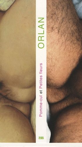 Pomme-Cul Et Petites Fleurs