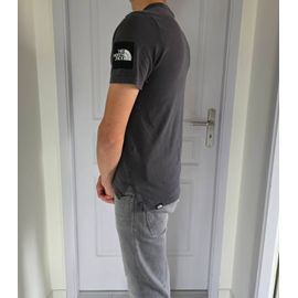 Tee-Shirt The North Face Bon État