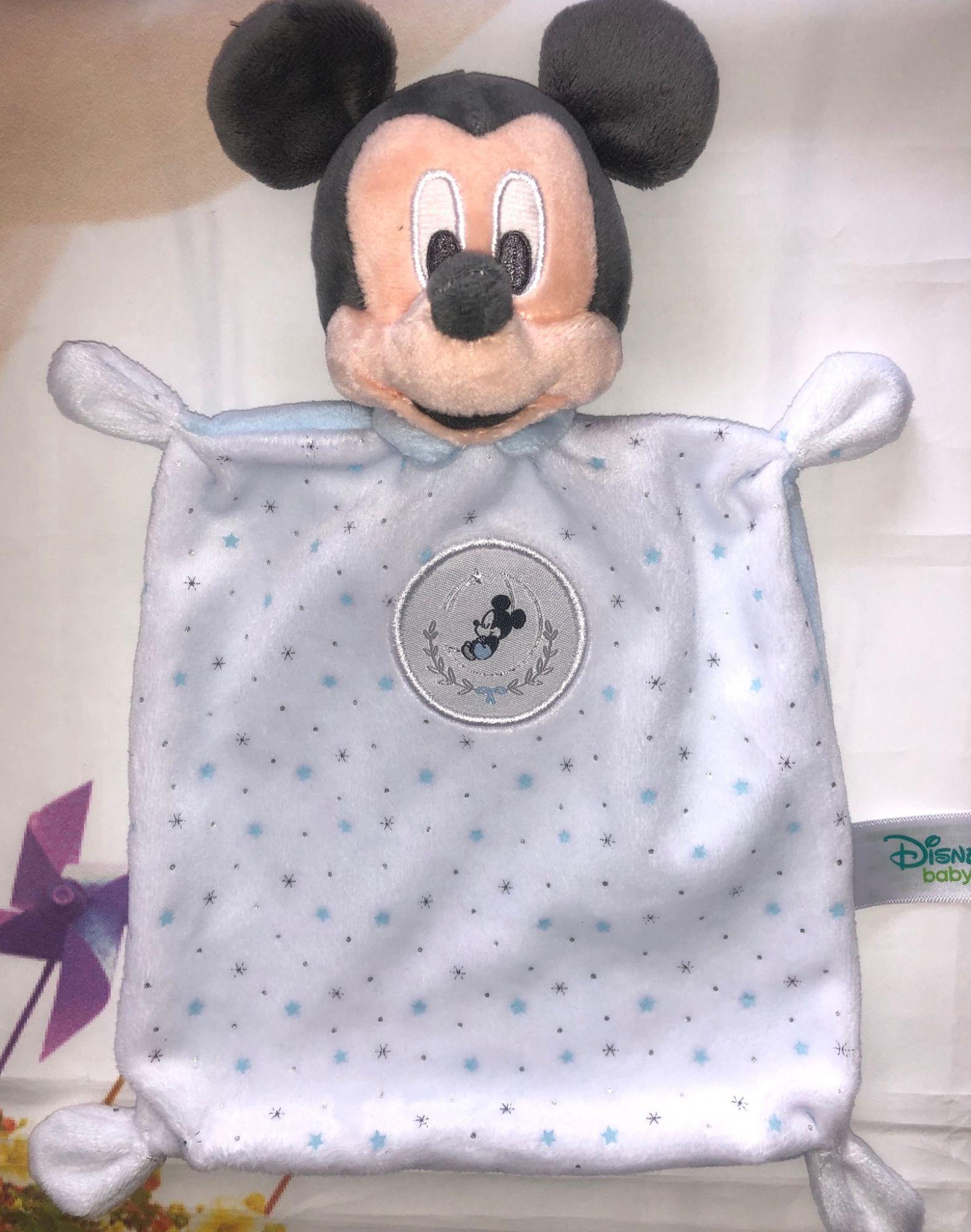 Doudou Mickey bleu ciel et blanc à étoiles - Au Fil du Génie