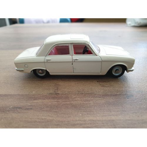 Véhicule Dinky Toys, Peugeot 304 Ref 1428-Dinky Toys