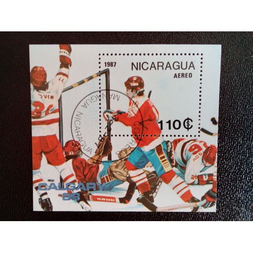 Timbre Nicaragua Yt Bf 181 A Jeux Olympiques 1988 - Hockey Sur Glace De Calgary 1987 ( 10612 )