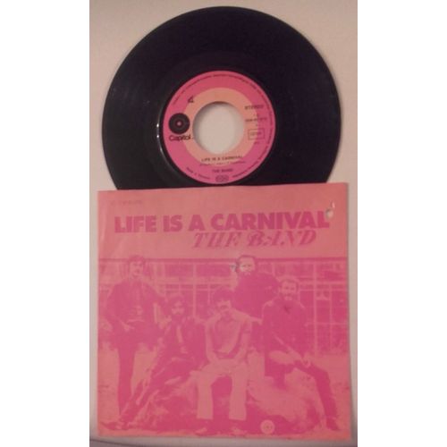 Life Is A Carnival ( 45 Tours )