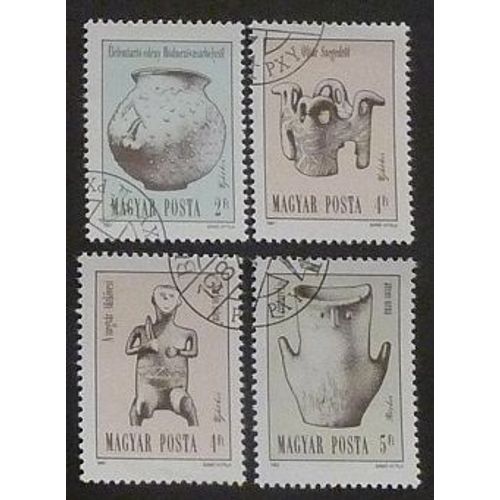 Hongrie Oblitéré Y Et T N° 3101 À 3104 Lot De 4 Timbres De 1987 Oeuvres D'art Néolithiques (Série Complète)