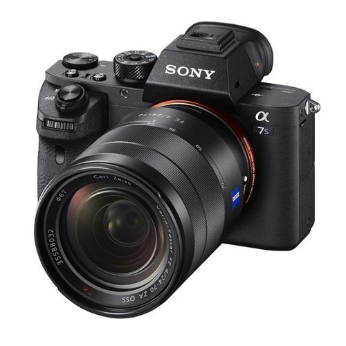 Sony Alpha 7S II reflex 12.2 mpix + objectif SEL 24-70MM F4 ZA OSS