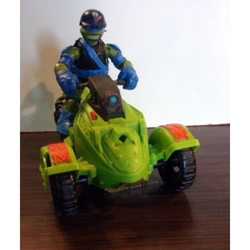 Tortue Ninja Leonardo Sur Moto A 3 Roues - 2013