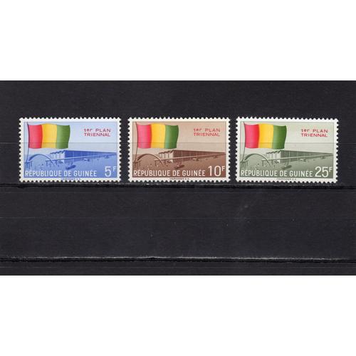 Timbres-Poste De La République De Guinée (3ème Anniversaire De LIndépendance)