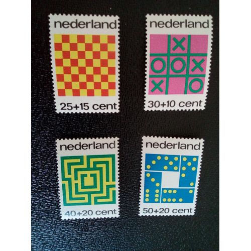 Timbre Pays-Bas / Holland Yt 990 - 993 Séries: Timbres Enfants 1973 ( 09712 )