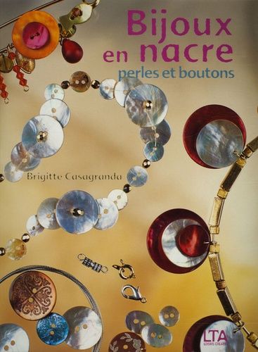 Bijoux En Nacre - Perles Et Boutons