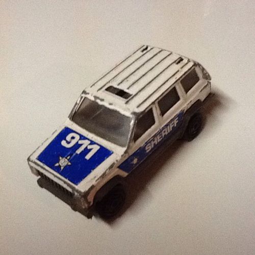 Majorette Jeep Cherokee Police