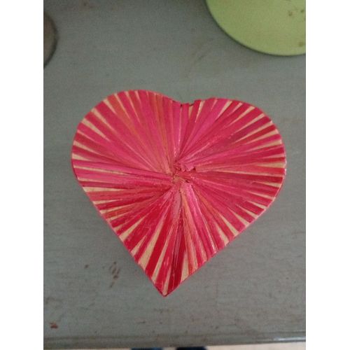 Boîte à bijoux c?ur bois marqueterie de paille rouge Fait main modèle unique