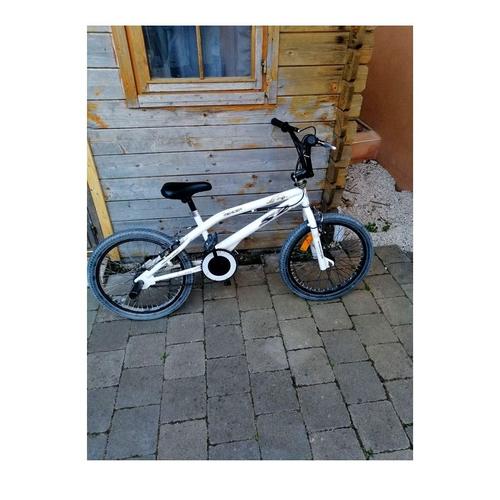 Bmx Mercier Vélo Sportif Serie 2 Freestyle Concept 10 A 17ans Blanc 20 Pouces Cadre Acier Hi Ten Potence Aluminium Rotor 360° Jantes Aluminium Roue 48 Rayons 2 Cales Cycliste Acrobate Bicyclette Solid