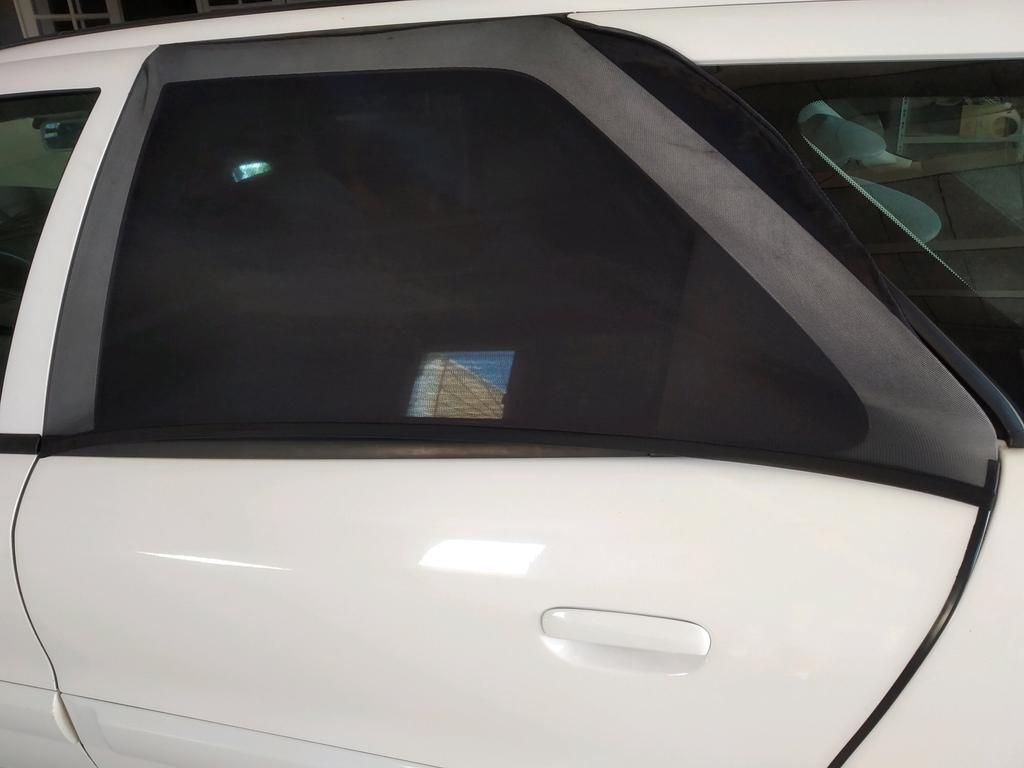 Pare Soleil Voiture Spf 30 Grand Pour Bebe Bloquer Les Rayons Uv Proteger Votre Enfant Et Animaux Noir Rakuten