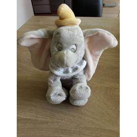 Peluche doudou Dumbo gris rose chapeau jaune colerette Disney Nicotoy 15 cm
