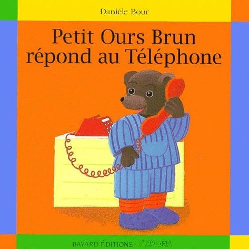 Petit Ours Brun Répond Au Téléphone