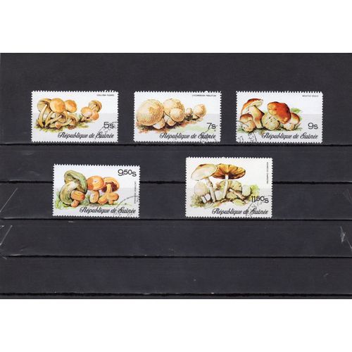 Timbres-Poste De La République De Guinée (Champignons Comestibles)